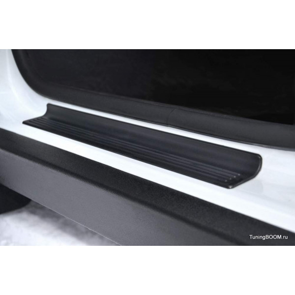 Накладки в проём передних дверей для Renault Duster (2012-)